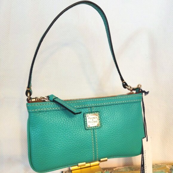 Dooney & Bourke Leather Large Slim Wristlet/Crossbody in Mint/Mint, Rare NWT - Picture 2 of 12